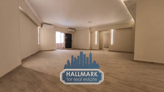 Ultra MOdern Large Semi Furnished In maadi Complex