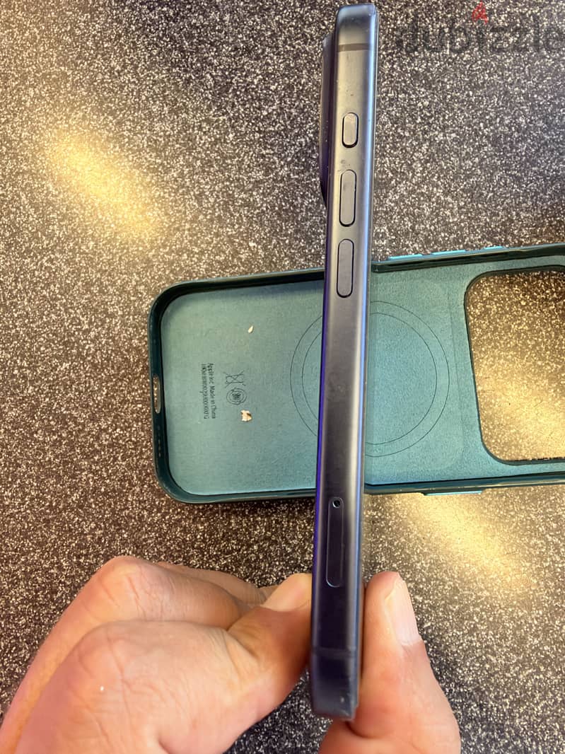Apple - iPhone 17 Pro 9