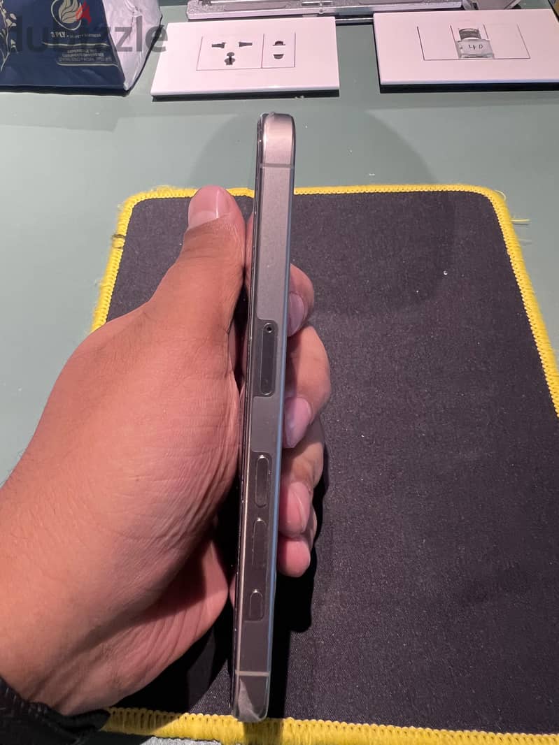 Apple - iPhone 15 Pro 1