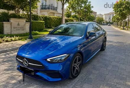 Mercedes-Benz C180 2025 Amg night package 8000km