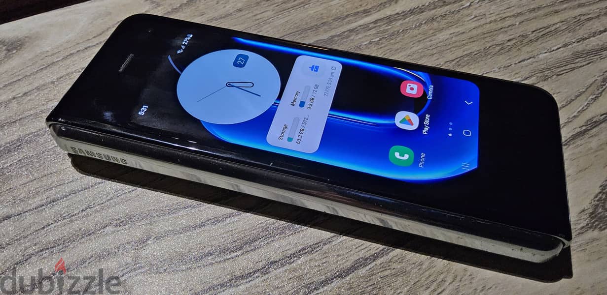 Samsung Fold 2