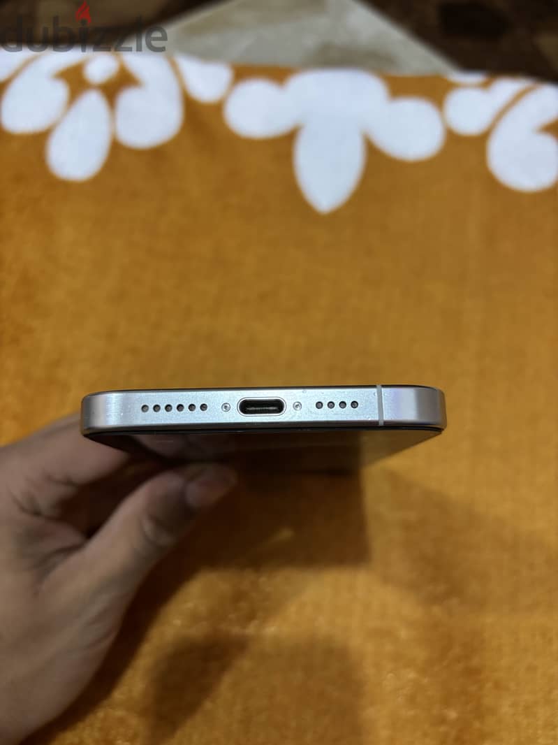 Apple - iPhone 15 Pro Max 3