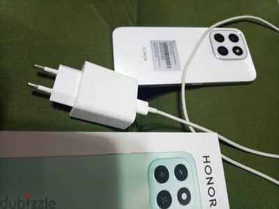 هونر x6c بدون خدش بالعلبه وشاحن سريع ٢٥٦ رام ٦ استخدام بسيط