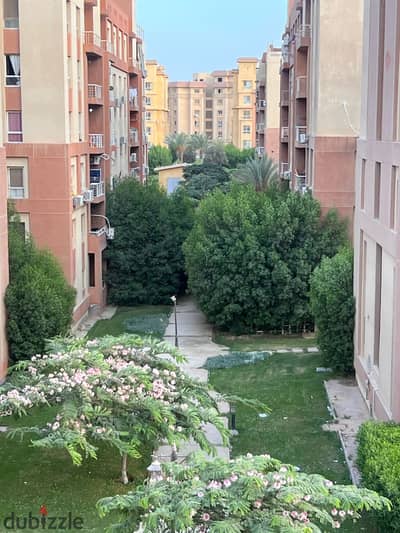 Apartment semi-finished on the fourth floor with a landscape view