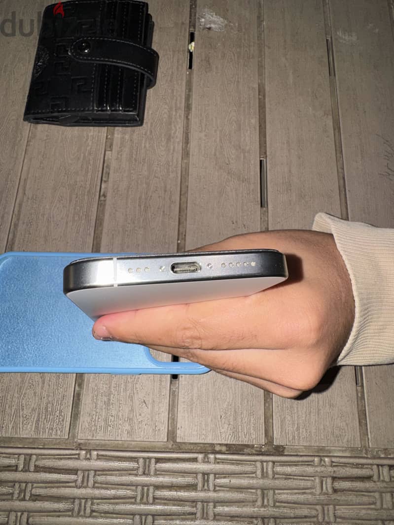 Apple - iPhone 15 Pro 1