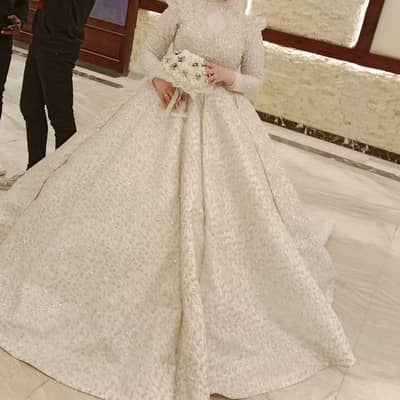 بيع فستان زفاف استعمال مره واحده فقط فستان