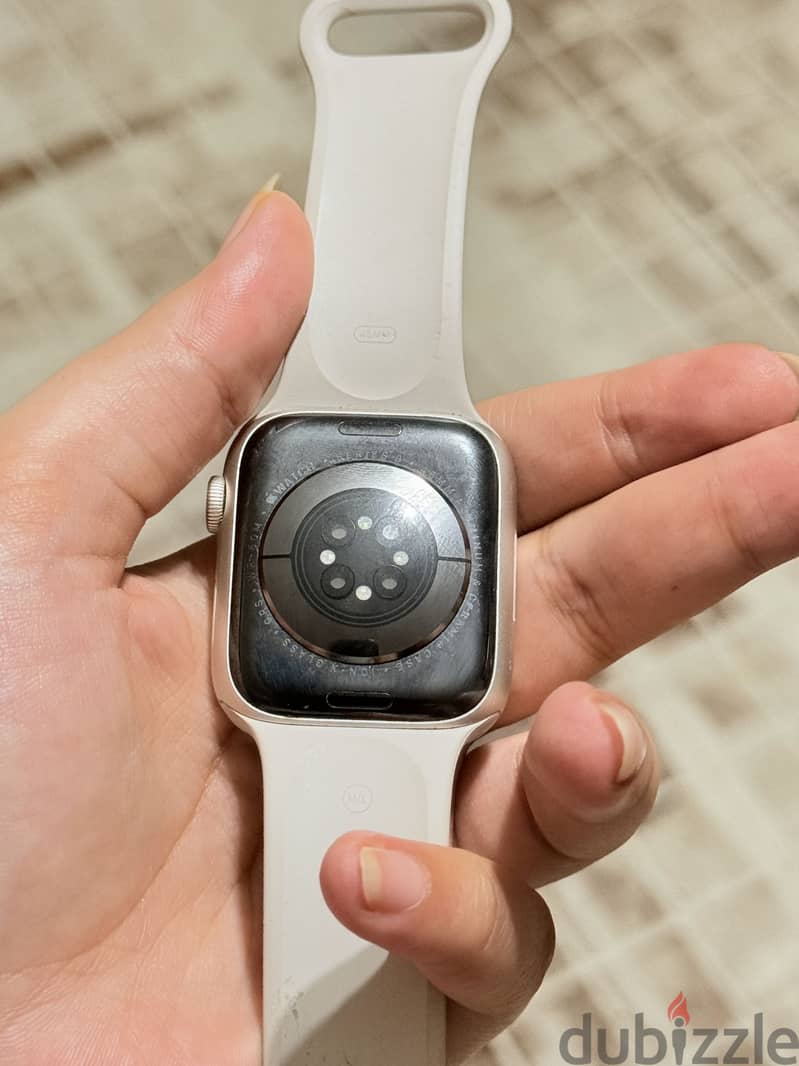Apple watch series 8 1