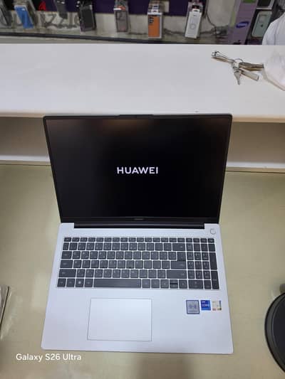 Huawei laptop mate book d16 core i7 13H