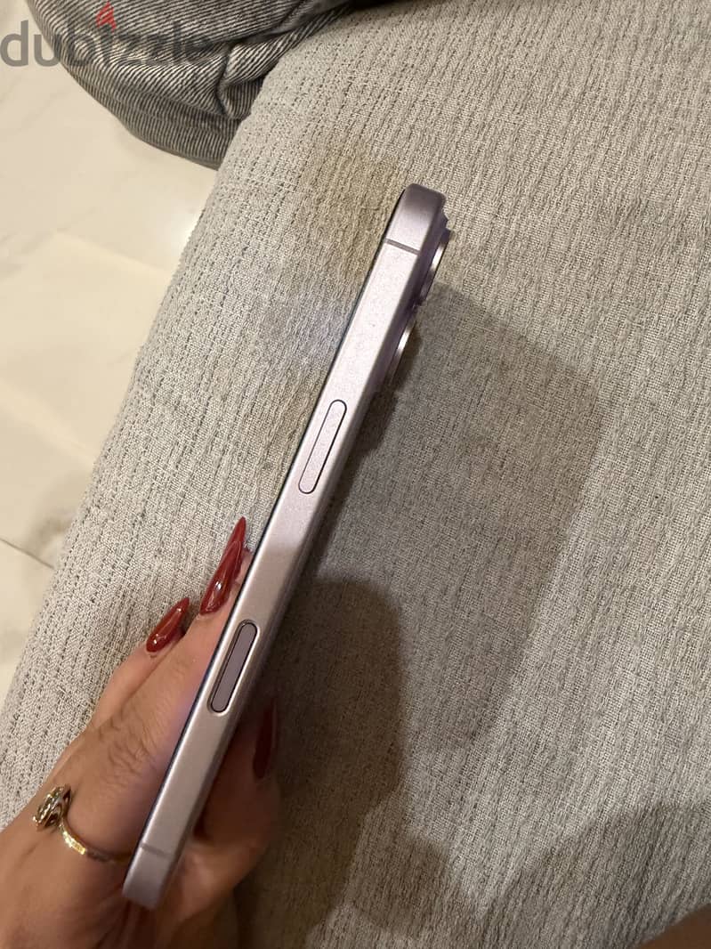 Apple - iPhone 17 3