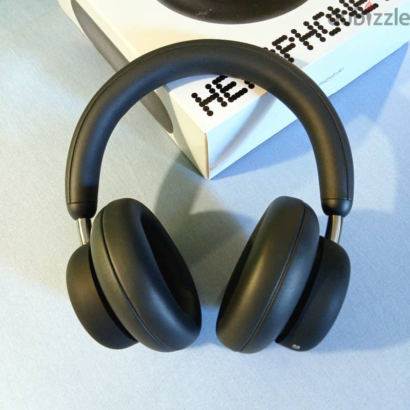 NOTHING CMF PRO headphone 2