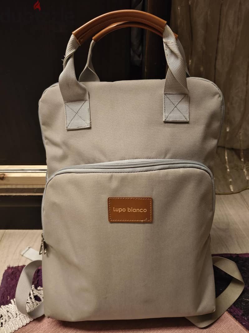 Lupo Bianco Back Bag 3