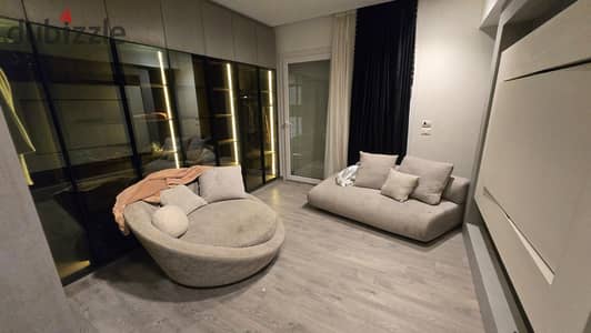 Villa for sale in Palm Hills Sheikh Zayed compound, ultra-luxurious finishing with furniture and appliances Villa for sale in Palm Hills Sheikh Zayed compound, ultra-luxurious finishing with furniture and appliances