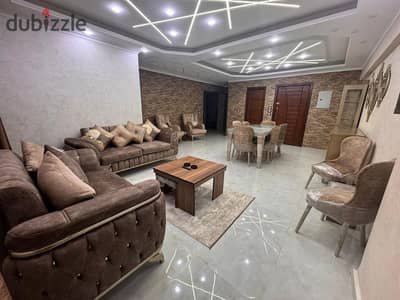 Luxury 3-bedroom apartment next to Abbas Al Akkad | for daily and monthly rental