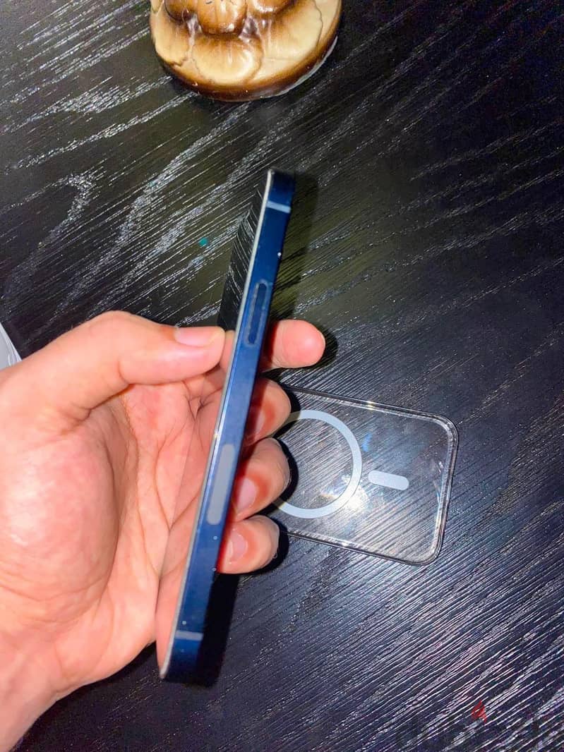 Apple - iPhone 12 1