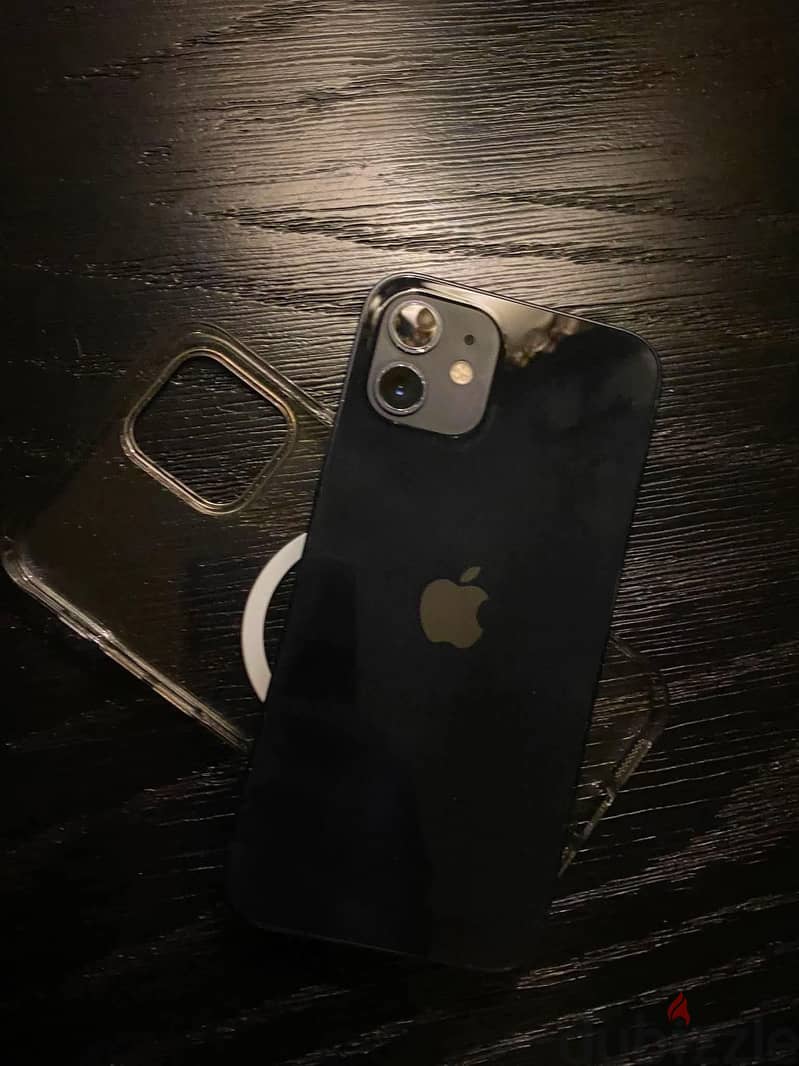 Apple - iPhone 12 3