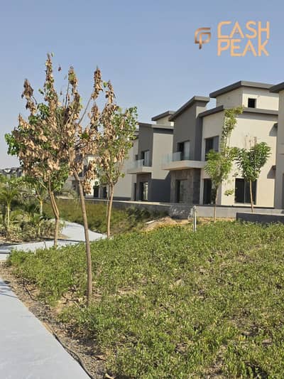 Ready to Move Finished Villa with 34% Cash Discount in Creek Town New Cairo Near Al Rehab and Family Park Ready to Move Finished Villa with 34% Cash Discount in Creek Town New Cairo Near Al Rehab and Family Park