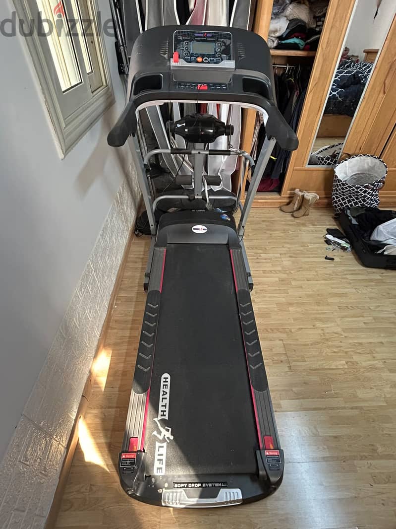 Treadmill, Light use; Health Life 4