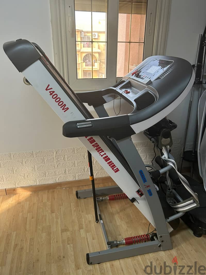 Treadmill, Light use; Health Life 8