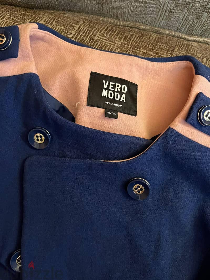 Vero moda coat size small 2