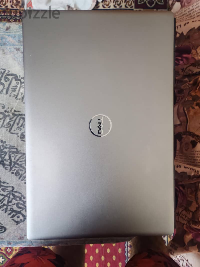 Dell precision 7760 1