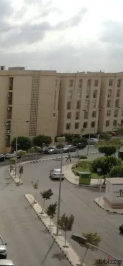شقه ٩٠ متر أيجار في الرحاب ١