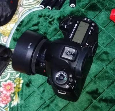 كاميرا كانون 5d Mark 3
