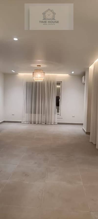Apartment for rent, Golf Ground, Heliopolis, near the UAE Embassy, with air conditioning.