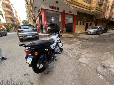 بچاچ بوكسر