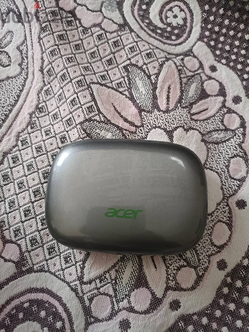 acer earbuds 1