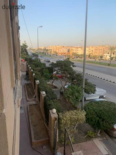 Luxury fully furnished apartment for rent on the 1st floor of a private villa in El Yasmeen 3, directly overlooking Ahmed Shawky Main Axis, near North 90th St and Waterway in New Cairo!