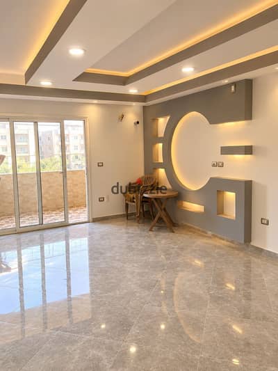 2 Bedrooms Apartment Fully Air-Conditioned With Lake & Landscape View  For Rent - The Square