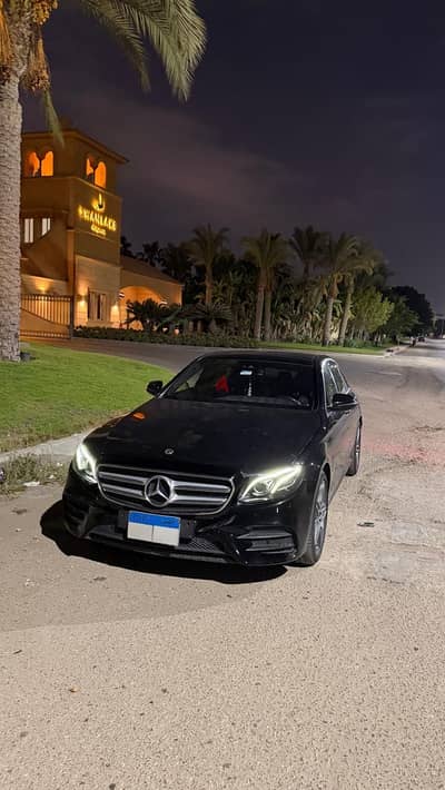 Mercedes-Benz E300