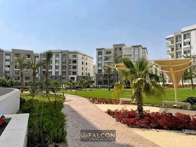 Apartment for sale, super deluxe finishing, in the most prestigious compound in the new development, 134 square meters, with a 25% discount