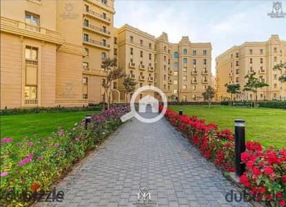 For quick sale: Apartment at half price, immediate occupancy, fully finished with air conditioning, in Garden City Compound, New Administrative Capita