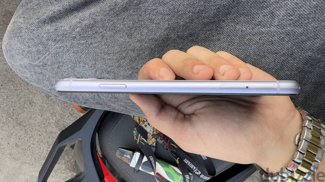 Apple - iPhone 11 1