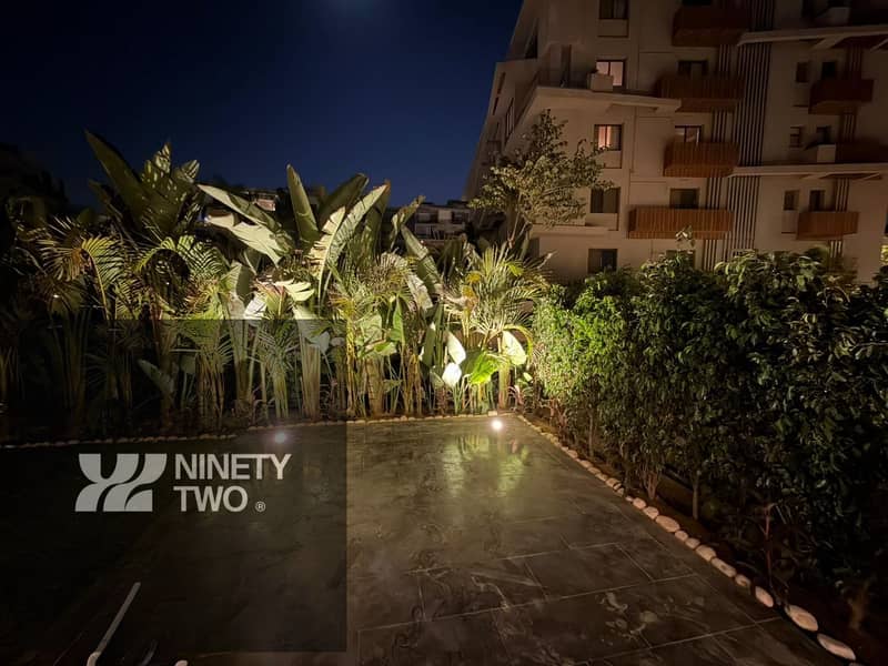 2 BR Apartment in Villette, photo 10 of 13