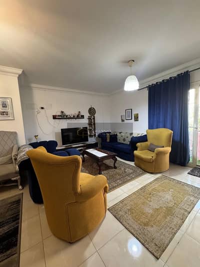 I own a distinguished location apartment in Madinaty, with an area of 116 m I own a distinguished location apartment in Madinaty, with an area of 116 m
