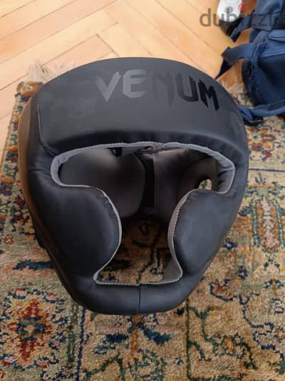 واقي للوجه للملاكمة, boxing head guard