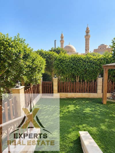 Own one of the finest 98 sqm apartments with a 45 sqm private garden and hotel-style finishing in B3. Own one of the finest 98 sqm apartments with a 45 sqm private garden and hotel-style finishing in B3.