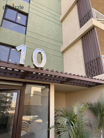 For Sale | Ground Floor Apartment with Garden in Green 6