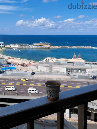 من المالك مباشرة دون وسيط - صف اول بحر مباشر - موقع راقي (City Square)