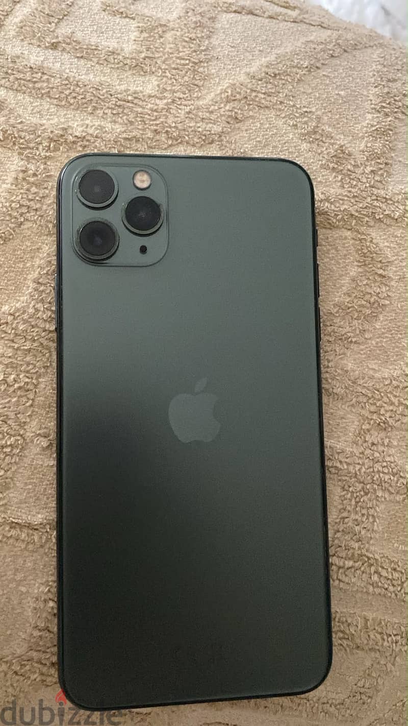 iPhone 11 Pro Max 1