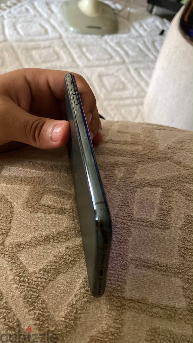iPhone 11 Pro Max 3