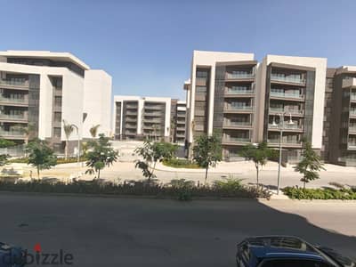 فرصه للايجار بمدينتي شقه 150 موقع مميز  الاول سكن