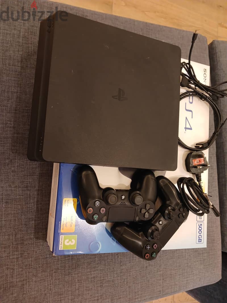 playstation 4 slim 1