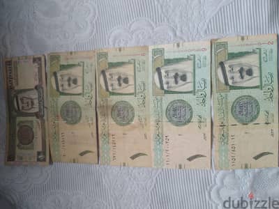 ٥ ريال سعودي من الزمن الجميل للبيع