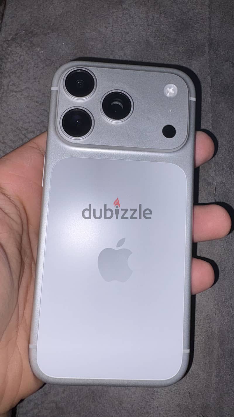 Apple - iPhone 17 Pro E-SIM 3