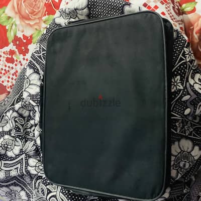 شنطه لابتوب