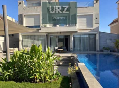 Experience luxury and privacy in a twin house villa by La Vista strategically located near New Cairo and the American University