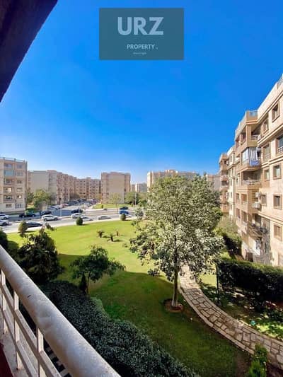 أدفع 900 ألف و ادخل عاين النهارده شقتك بنفسك فى ارقى موقع ب الشروق مايان ع السويس دايركت امام مدينتى مباشرة بالقرب من سراى كومبوند و الباتيو لافيستا